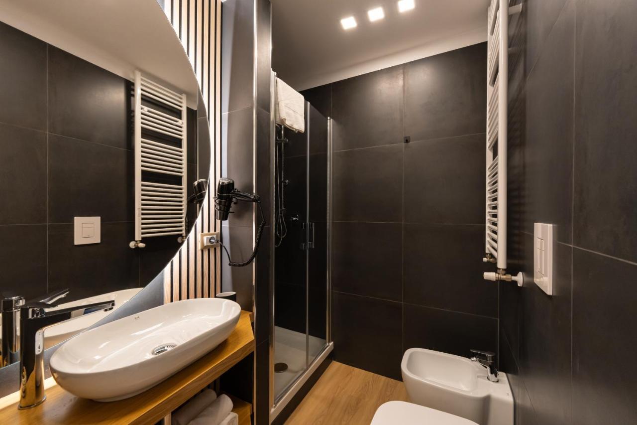 Toledo Relais - * Napels