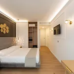 Toledo Relais Suites - By Pera Rooms Collection